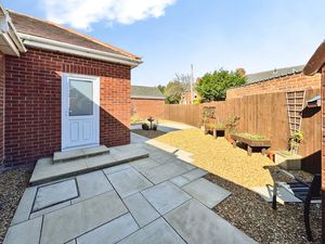 Photo 10- click for photo gallery